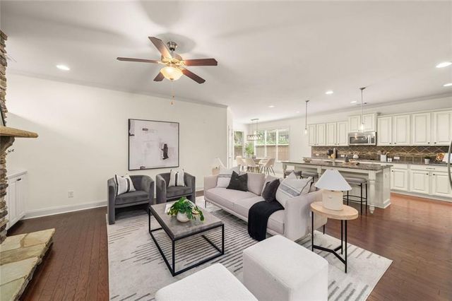 719 Park Manor Drive SE, Smyrna, GA 30082