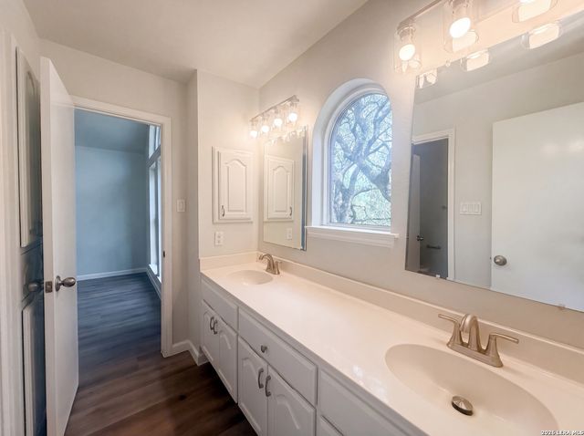 15626 DOVE MDW, San Antonio, TX 78248