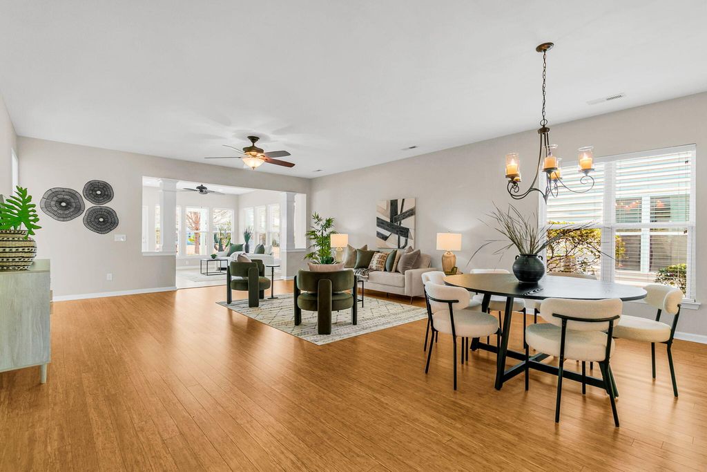 Image 16 of property listing at 406 Waterlily Way, Summerville, SC 29486