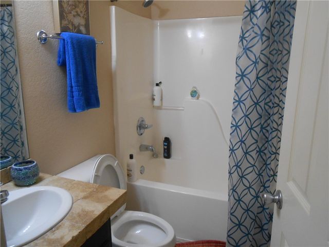 12 Cranfield Drive, Bella Vista, AR 72714