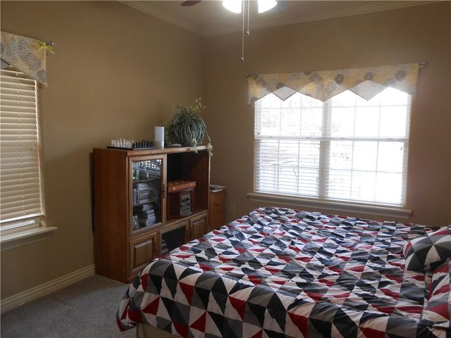 12 Cranfield Drive, Bella Vista, AR 72714