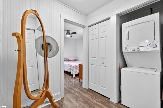 406 S Washington Avenue, Greenville, SC 29611