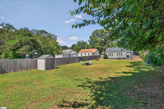 406 S Washington Avenue, Greenville, SC 29611