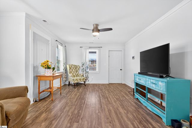 406 S Washington Avenue, Greenville, SC 29611