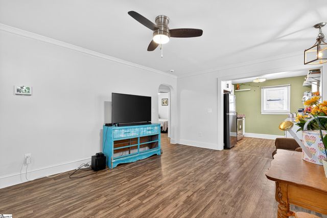 406 S Washington Avenue, Greenville, SC 29611