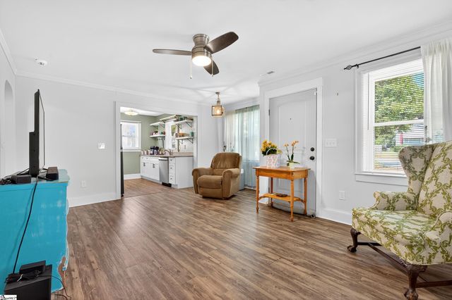 406 S Washington Avenue, Greenville, SC 29611