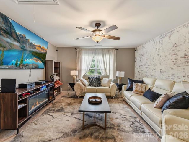1033 Blue Stream Lane, Indian Trail, NC 28079