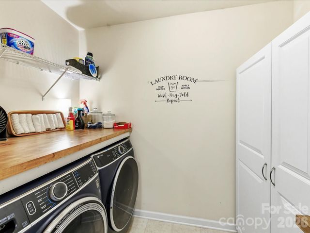 1033 Blue Stream Lane, Indian Trail, NC 28079