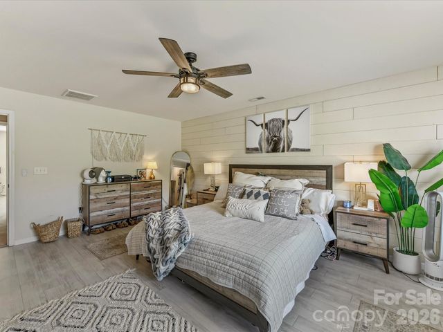1033 Blue Stream Lane, Indian Trail, NC 28079