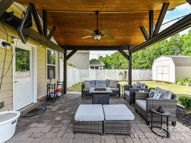 1033 Blue Stream Lane, Indian Trail, NC 28079