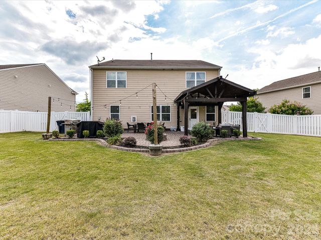 1033 Blue Stream Lane, Indian Trail, NC 28079