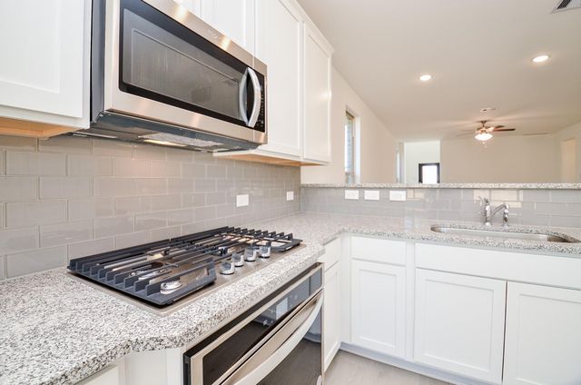 7919 Royal Palm Drive, Fulshear, TX 77441