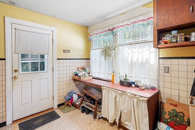 74 River Road, Sturbridge, MA 01566