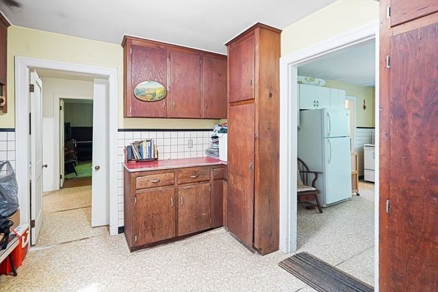 74 River Road, Sturbridge, MA 01566