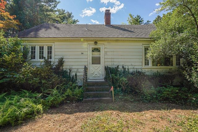 74 River Road, Sturbridge, MA 01566