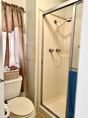 8011 SE Homestead Avenue, Hobe Sound, FL 33455