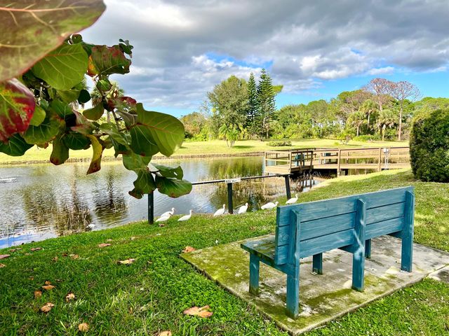 8011 SE Homestead Avenue, Hobe Sound, FL 33455