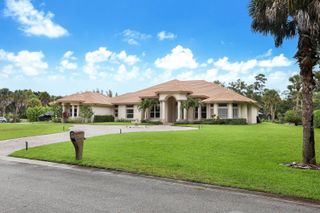 142 Brynhurst Court, West Palm Beach, FL 33413