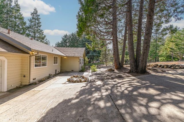 23372 Fortress Way, Pioneer, CA 95666