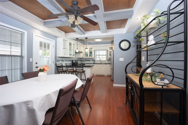 502 E Tyler Street, Ennis, TX 75119