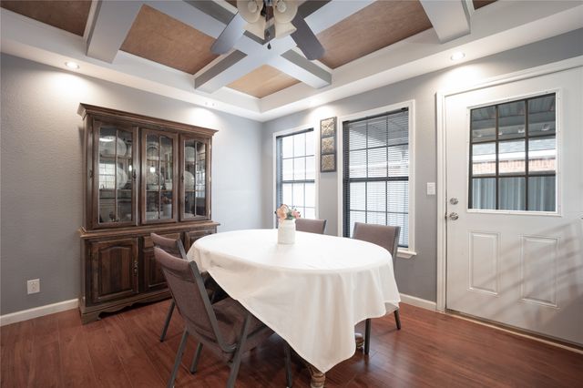 502 E Tyler Street, Ennis, TX 75119