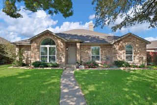 7113 Lo Chalmers Lane, Garland, TX 75043