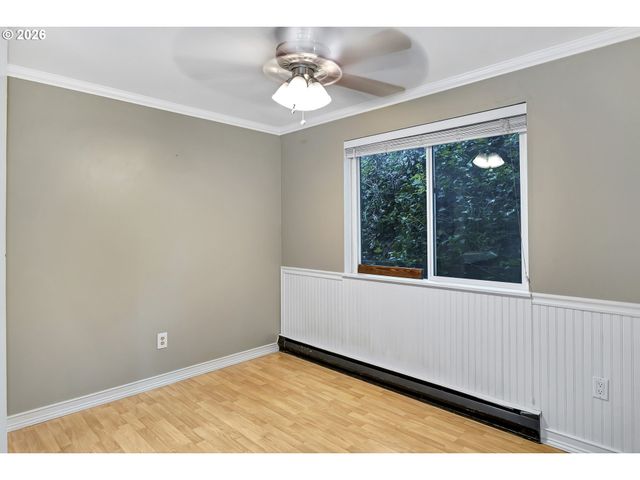 1640 Village Park Pl, West Linn, OR 97068