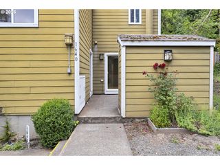1640 Village Park Pl, West Linn, OR 97068