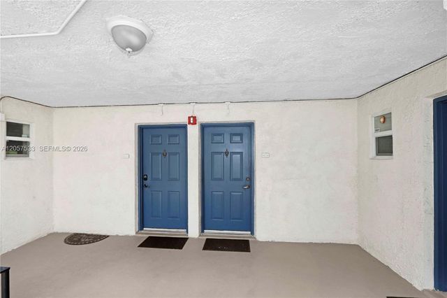 8617 SW 68th Court 24, Pinecrest, FL 33156