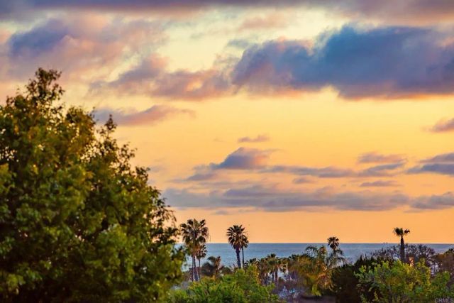 5187 Foothill Blvd, San Diego, CA 92109