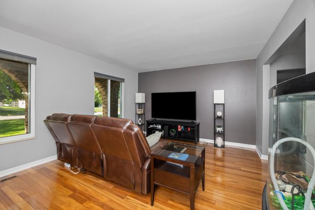 1121 Hollyhock Drive, Grand Blanc Twp, MI 48439