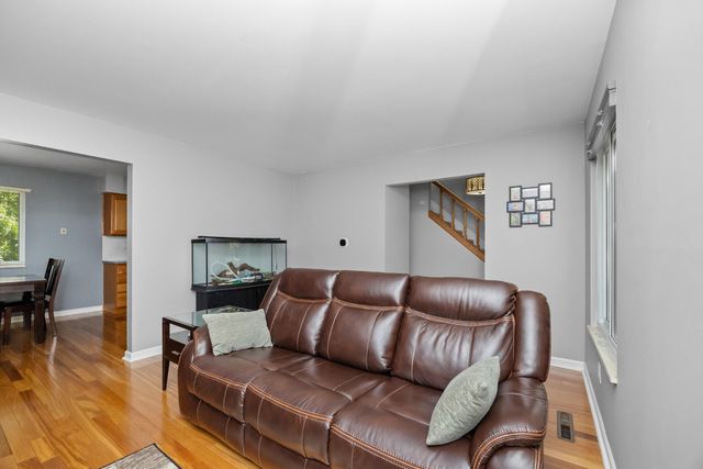 1121 Hollyhock Drive, Grand Blanc Twp, MI 48439