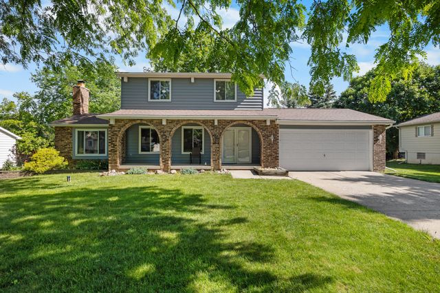 1121 Hollyhock Drive, Grand Blanc Twp, MI 48439