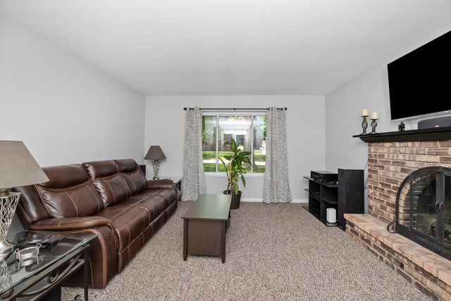 1121 Hollyhock Drive, Grand Blanc Twp, MI 48439