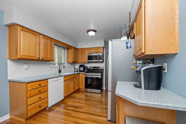1121 Hollyhock Drive, Grand Blanc Twp, MI 48439