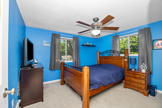1121 Hollyhock Drive, Grand Blanc Twp, MI 48439