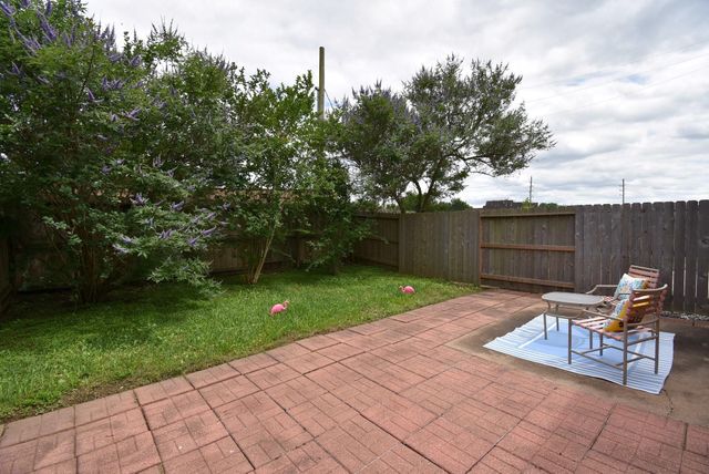 1734 Pepper Hill Lane, Sugar Land, TX 77479
