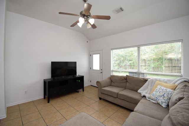 1734 Pepper Hill Lane, Sugar Land, TX 77479