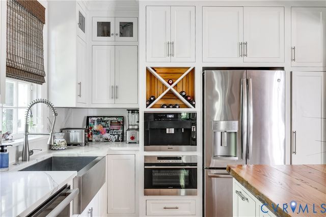 20 Tempsford Ln, Richmond, VA 23226