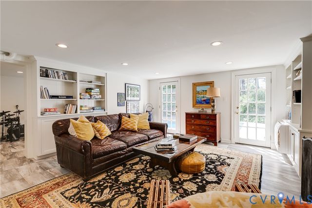 20 Tempsford Ln, Richmond, VA 23226