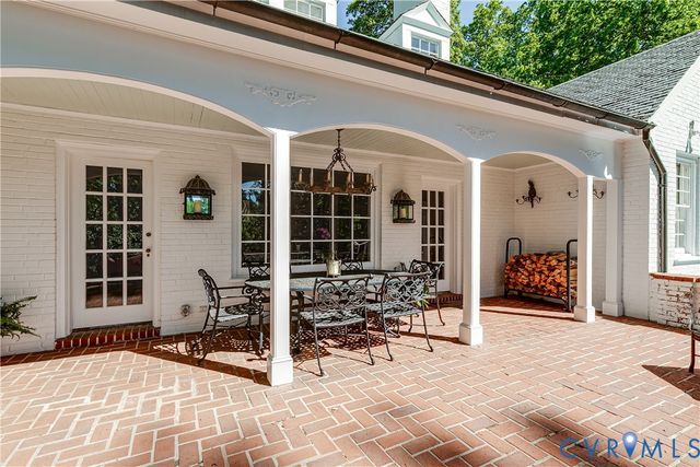 20 Tempsford Ln, Richmond, VA 23226