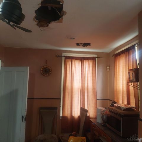 6531 Hamilton Avenue, North College Hill, OH 45224