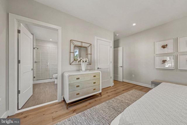 326 RUNNER STONE CT NW, Leesburg, VA 20176