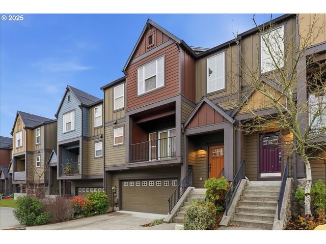 10835 Sw HUNTINGTON Ave, Portland, OR 97223