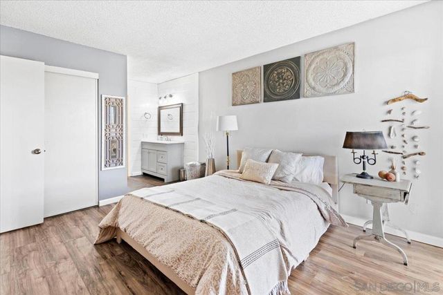 6924 Hyde Park Dr 104, San Diego, CA 92119