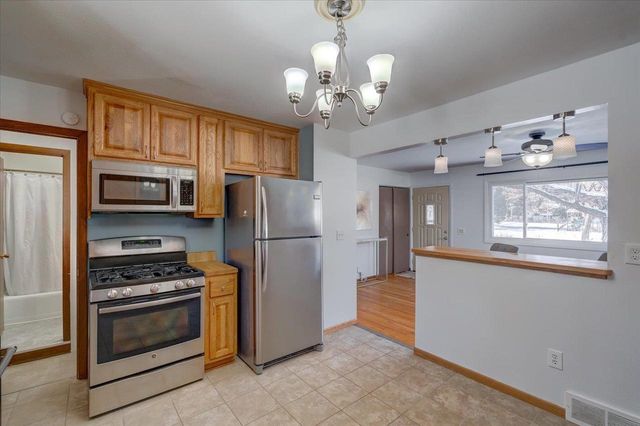 413 N Rosa Road, Madison, WI 53705