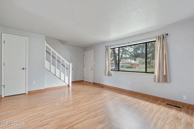 718 Travis Drive Unit B, Carson City, NV 89701
