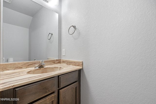 718 Travis Drive Unit B, Carson City, NV 89701