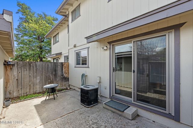 718 Travis Drive Unit B, Carson City, NV 89701