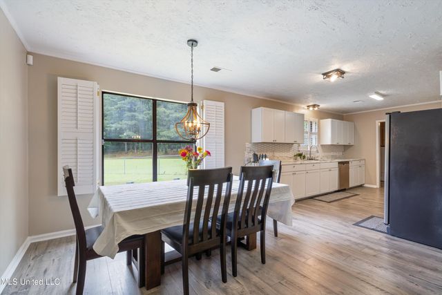 3590 Shady Oaks Drive, Olive Branch, MS 38654